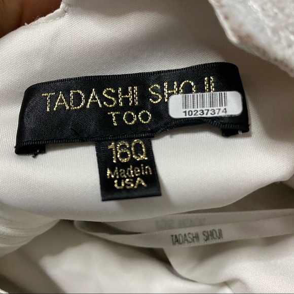 Tadashi Shoji Too White Gray Gown - Picture 10 of 13